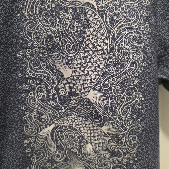 Tori Richard Shirt Medium Blue Koi Fish Tropical Hawaiian USA - Picture 4 of 10